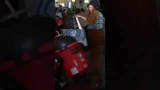 When R2 Joins The Song