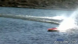 Spotlight: AquaCraft™ Revolt™ 30 Brushless FE Mono - Action Shots