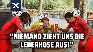 FC Bayern in Wiesn-Stimmung: Musiala bekommt Nachhilfe im Bier öffnen 😂