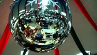 Классный новогодний клип . Поднимает настроение!