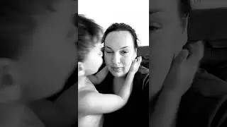 Мама и сыночек. #mommyandson #kidlove #kisses “еще -more :)” @youtubecreators #YouTubeHighFive