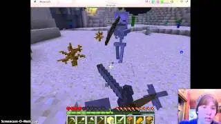 A DIRTY BLONDE GIRL PLAYING MINECRAFT?!