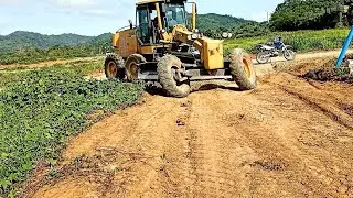 XCMG greeder 135/ GOLDEN MEDOUS housing project road over curving cutting greeder