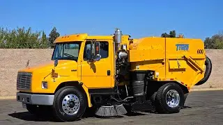 2004 Freightliner Tymco 600 Air Street Sweeper For Sale