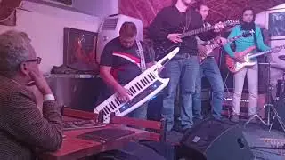 В Right Place с ребятами