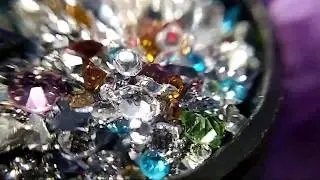 Стразы для маникюра - Макро 
