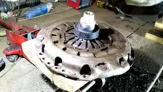 Removing the gearbox, replacing the flywheel Vito (Vito) 638 2.2 CDI