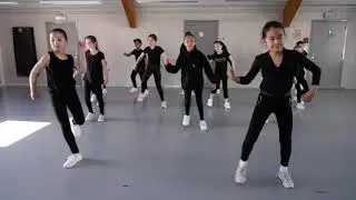 Wolubilis - Dimanche - Hip Hop 1, Laurie