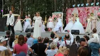 Парад невест в день семьи.💖Песня с участием невест.