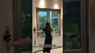 Anti-smashing window Show
