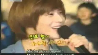 Taemin sings for Minho