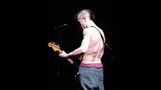 Red Hot Chili Peppers ~ April 9, 2000 ~ Rupp Arena ~ Lexington, KY
