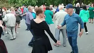 21.05.23г..."Для Тебя, Любимая Моя"... звучит на танцполе в Гомельском парке...