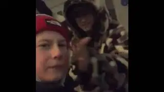 Парень который спиздел шапку фараона, теперь доёбывает Boulevard Depo