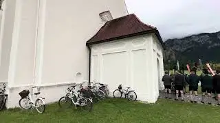 Neuschwanstein traditional wedding