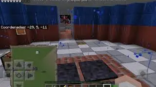 Jugando Minecraft pero among us