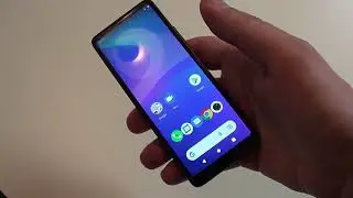 Qin 2 Pro - маленький и необычный смартфон с ультрашироким экраном