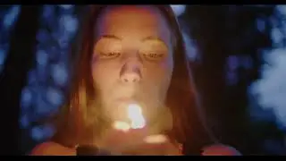 Sarah smoking cigarette 🚬