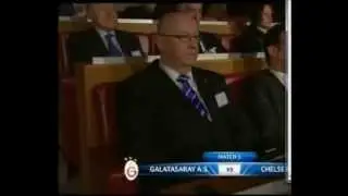 Kura çekimi sonrası :) bizimkiler gülüyor , Chelsea tarafı nerdeyse ağlayacak