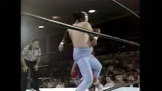 Chavo Guerrerro Sr. vs. Magic Dragon (October 12, 1983)