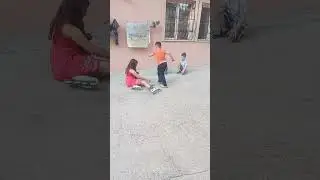 Игры на улице, пусть даже на асфальте, но только не гаджеты!