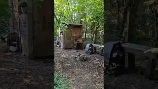 Saluto la mia casa nel bosco! Pronto per tornare in Puglia
