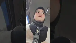 belahan jilbab
