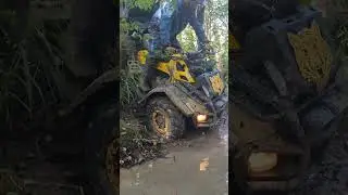 Чуть не перевернулся на квадроцикле