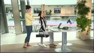 Йога в офисе с Еленой Ульмасбаевой