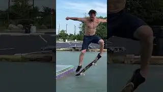 After all this… does it count? 🤔😂 #tomasta #skateboarding #kickflip #skatepark