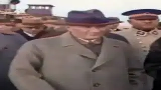 Wide Atatürk Walking