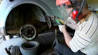 Ford Focus or Ford Focus 2. Sill replacement, arch restoration. Part one. Corrosion removal.