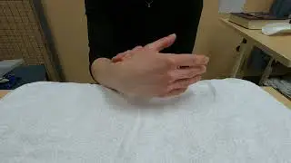 Hand injury exercise 18: Active wrist bending and straightening (flexion and extension)