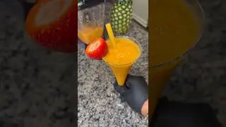 Mango 🥭 Smoothie 🥤and here’s how to do it❗️✅ 💭🏝️🌴🏝️🌴 #smoothie #mango #drinks #blender #drink