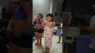 Susu va suri tập thể duc