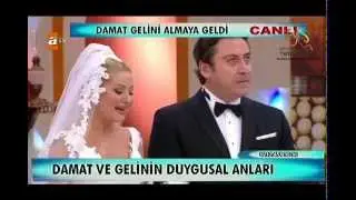 Zahide Yetiş Gelinlikle Stüdyoya Geldi 19.09.2014