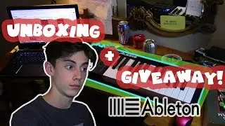 Giveaway and Unboxing! - The Alesis V25 MIDI Controller