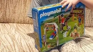 Распаковка конюшни Playmobil.   Подарок подружки Полины