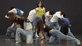 LEE CHAE YEON - 'Don't' Dance Practice Mirrored