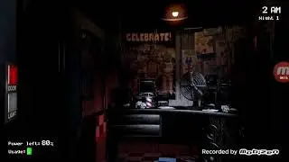 играю первый раз во фнаф 1 на телефоне