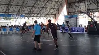 Jogo eletrizante entre União Corinthians e Brasília no 3x3 do #nbbtrio na Pirâmide do Parque do Povo