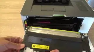 HP Color Laser 150a / 150nw - Replacing the Toner Cartridge