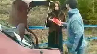 ПРИКОЛ ЖЕНЩИНЫ  И ЗНАК  АВАРИЙНОЙ ОСТАНОВКИ!  МАРТ 2019