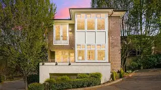 TOUR A $1,500,000 RENOVATED Townhome By The WATER | Kirkland Real Estate
