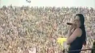 Amy Lee Takes No Crap!