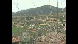 В СЕЛО МИНДЯ, КОГАТО ТЪРСИШ СПОКОЙСТВИЕТО: АН ТОМАС - АНГЛИЧАНКА И ЕВГЕНИ ДАЙНОВ - ПОЛИТОЛОГ (2011)