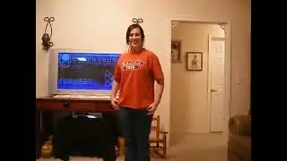 Brother VideoBombing / PhotoBombing Sister