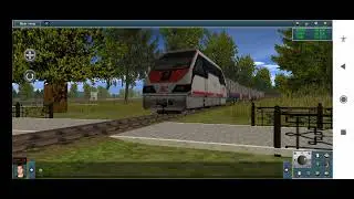ТУ10-001 с пассажирским поездом проезжает переезд в Trainz 2012 Android