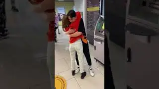 Tiktok: обнимашки 💓