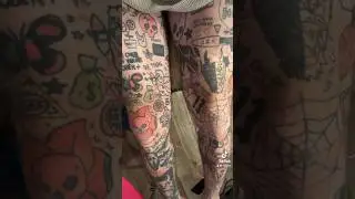 Day 435 tattooing myself come watch !!